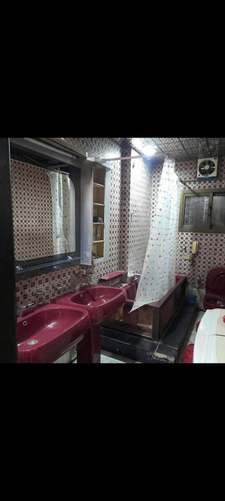 Hs 4 * Cairo