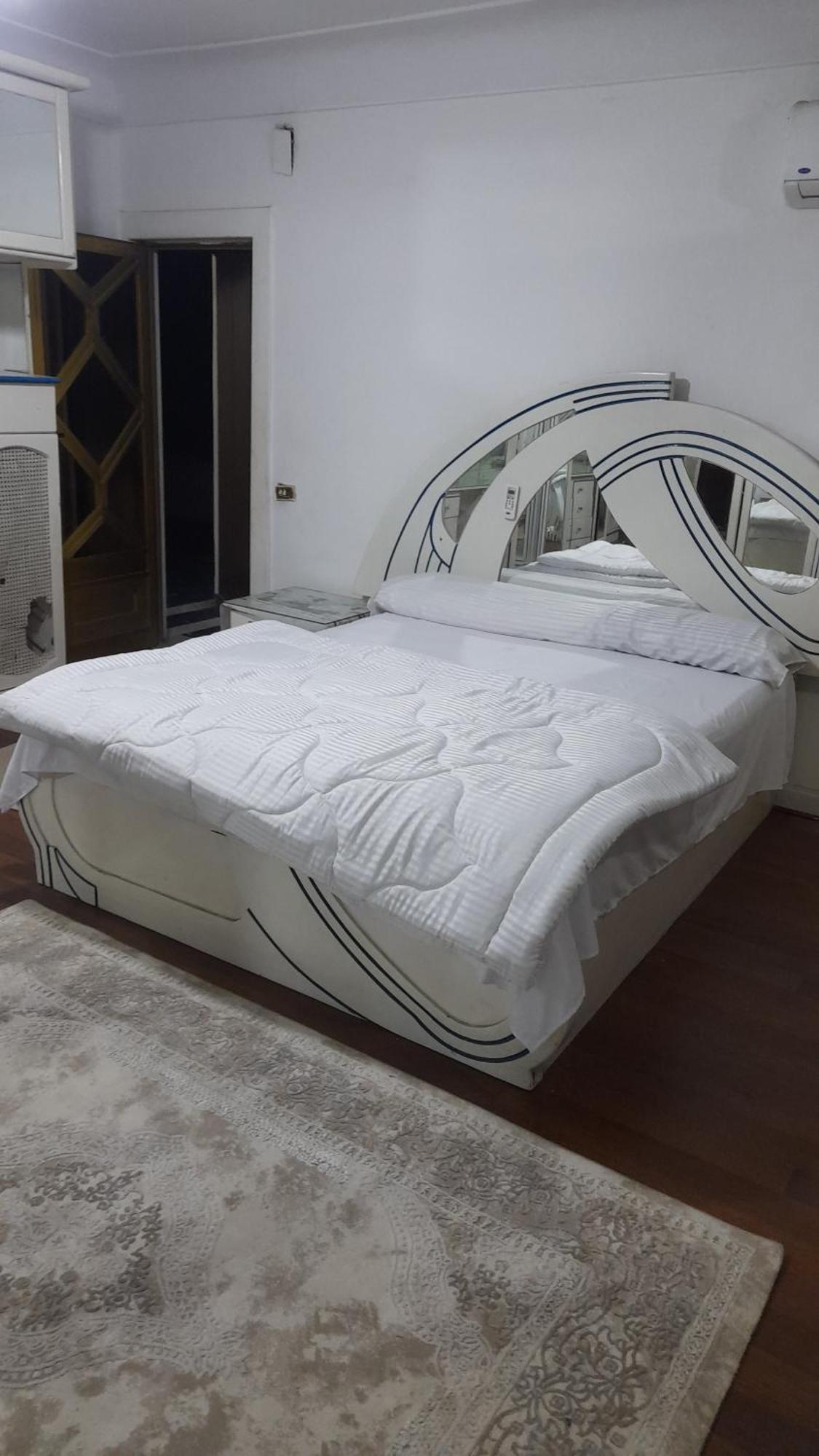 Hs 4 Apartment